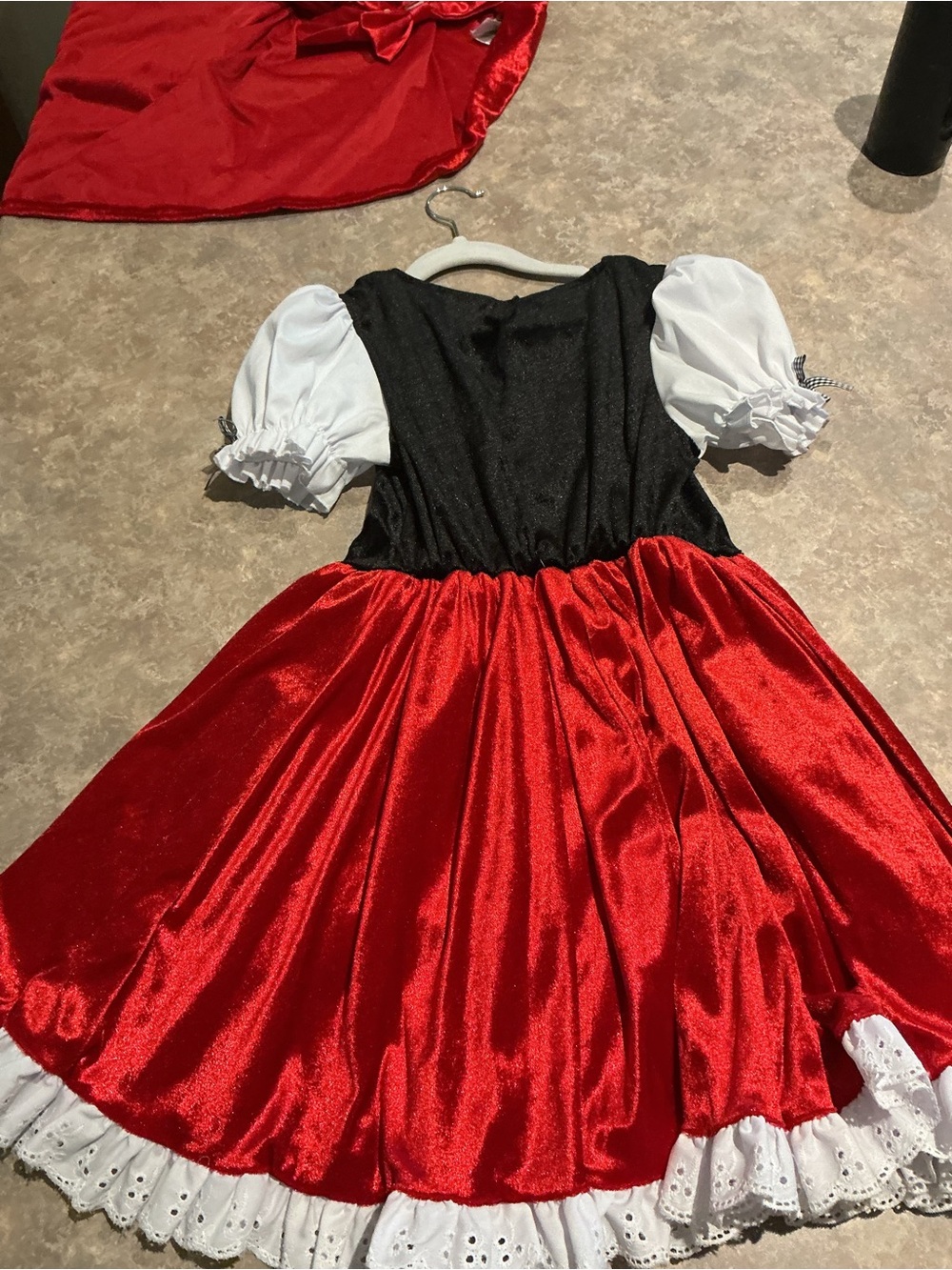 Red Little Red Riding Hood Girls' Costume with White Apron & Coat/Cap - Picture 12 of 15